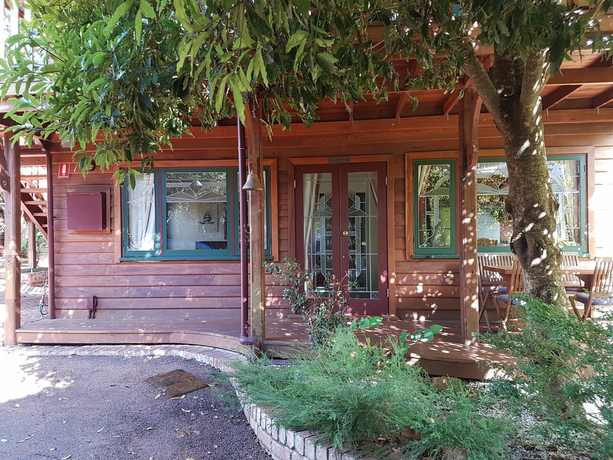מרגרט ריבר Admiral Stirling Inn מראה חיצוני תמונה